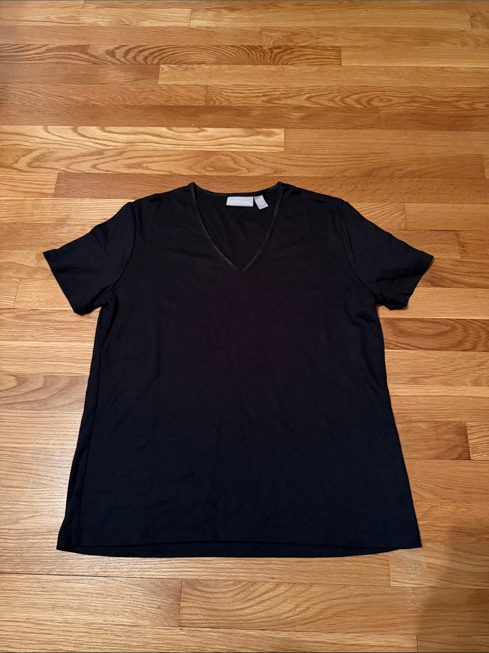 Nordstrom Black V-Neck Short Sleeve Tee - Classic Fit